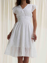 Elasticity Hollow Pleated Solid Color A-Line Loose V-Neck Mini Dresses