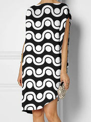 Loose Short Sleeves Contrast Color Printed Round-Neck Midi Dresses