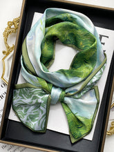 Original Artistic Retro Contrast Color Printed Scarf