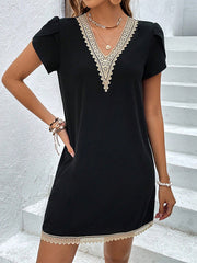 Split-Joint A-Line High Waisted V-Neck Mini Dresses