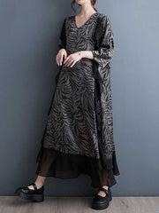 Ruffled Split-Joint Zebra-Stripe A-Line Batwing Sleeves V-Neck Midi Dresses