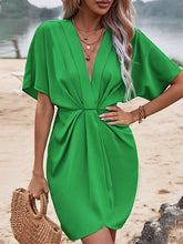 Pleated Solid Color Split-Joint Loose Raglan Sleeve Deep V-Neck Mini Dresses