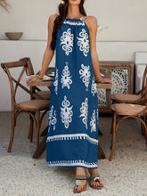 Contrast Color A-line Loose Halter-Neck Maxi Dresses