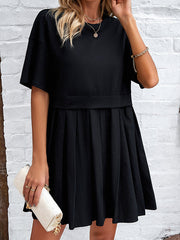 Contrast Color Pleated Split-Joint A-Line Half Sleeves Round-Neck Mini Dresses
