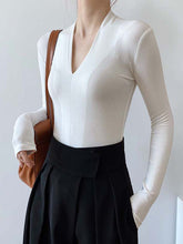 Solid Color Long Sleeves Skinny V-Neck T-Shirts Tops