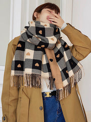Casual Contrast Color Heart Plaid Jacquard Shawl&Scarf