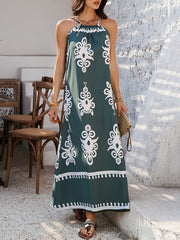 Contrast Color A-line Loose Halter-Neck Maxi Dresses