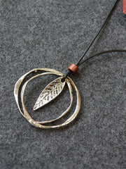 Leaf Double Circle Fresh Necklace