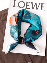 Printed Leisure Square Silk Scarf