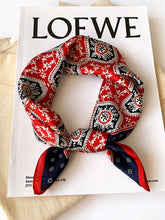 Printed Leisure Square Scarf