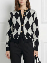 Buttoned Plaid Long Sleeves Round-Neck Cardigan Tops