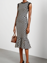 Contrast Color Plaid Pleated Bodycon Mermaid Round-Neck Sweater Dresses Midi Dresses