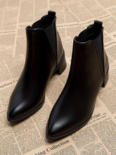 Elasticity Pointed-Toe Solid Color Split-Joint Chelsea Boots Boots