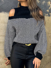 Contrast Color Split-Joint Loose Puff Sleeves Cold Shoulder Sweater Tops