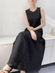 Pleated Solid Color Split-Joint Zipper Loose Sleeveless V-neck Midi Dresses