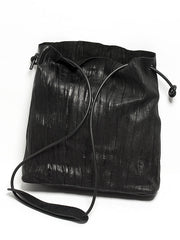 Retro Ruffled Single-shoulder Bag