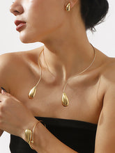 4 Pcs Geometric Necklaces Accessories + Drop Earrings + Bracelet Accessories