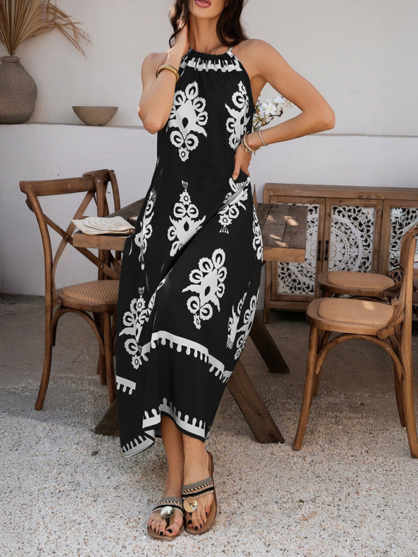 Contrast Color A-line Loose Halter-Neck Maxi Dresses