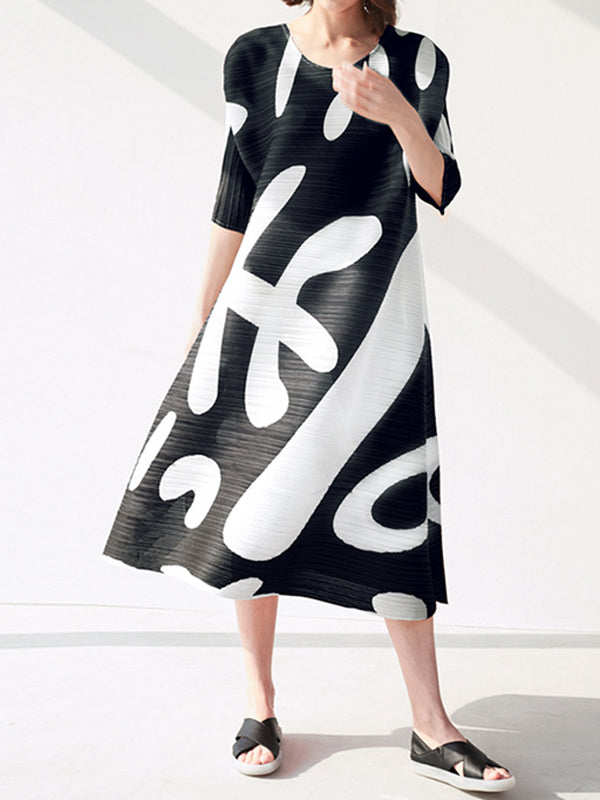 Pleated Print Half Sleeves Loose Round-neck Midi Dresses