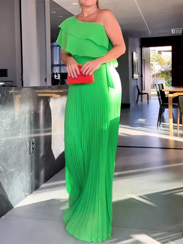 Asymmetric Plain Pleated Loose One-Shoulder Maxi Dresses