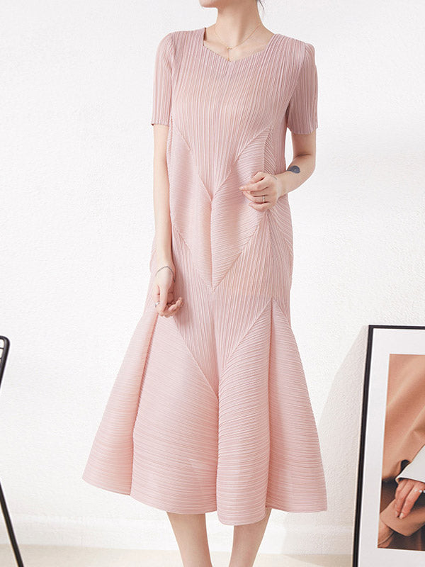 Pleated Solid Color High Waisted Loose Round-Neck Midi Dresses