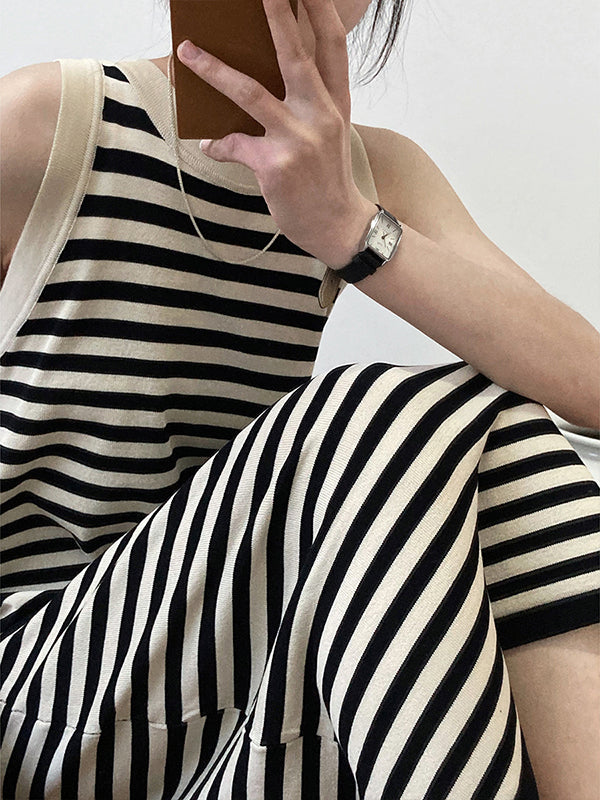 Contrast Color Loose Sleeveless Round-Neck Midi Dresses