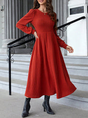 Solid Color Split-Joint A-Line Long Sleeves Round-Neck Midi Dresses
