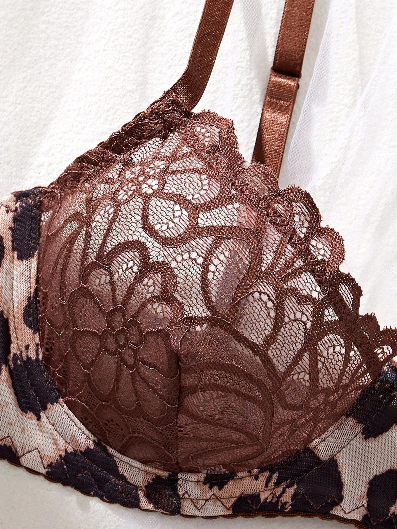 2 Piece Erotic Western Style Lace Leopard Print Patchwork Featuring Sensuals Alluring Bra Premium Lingerie Set