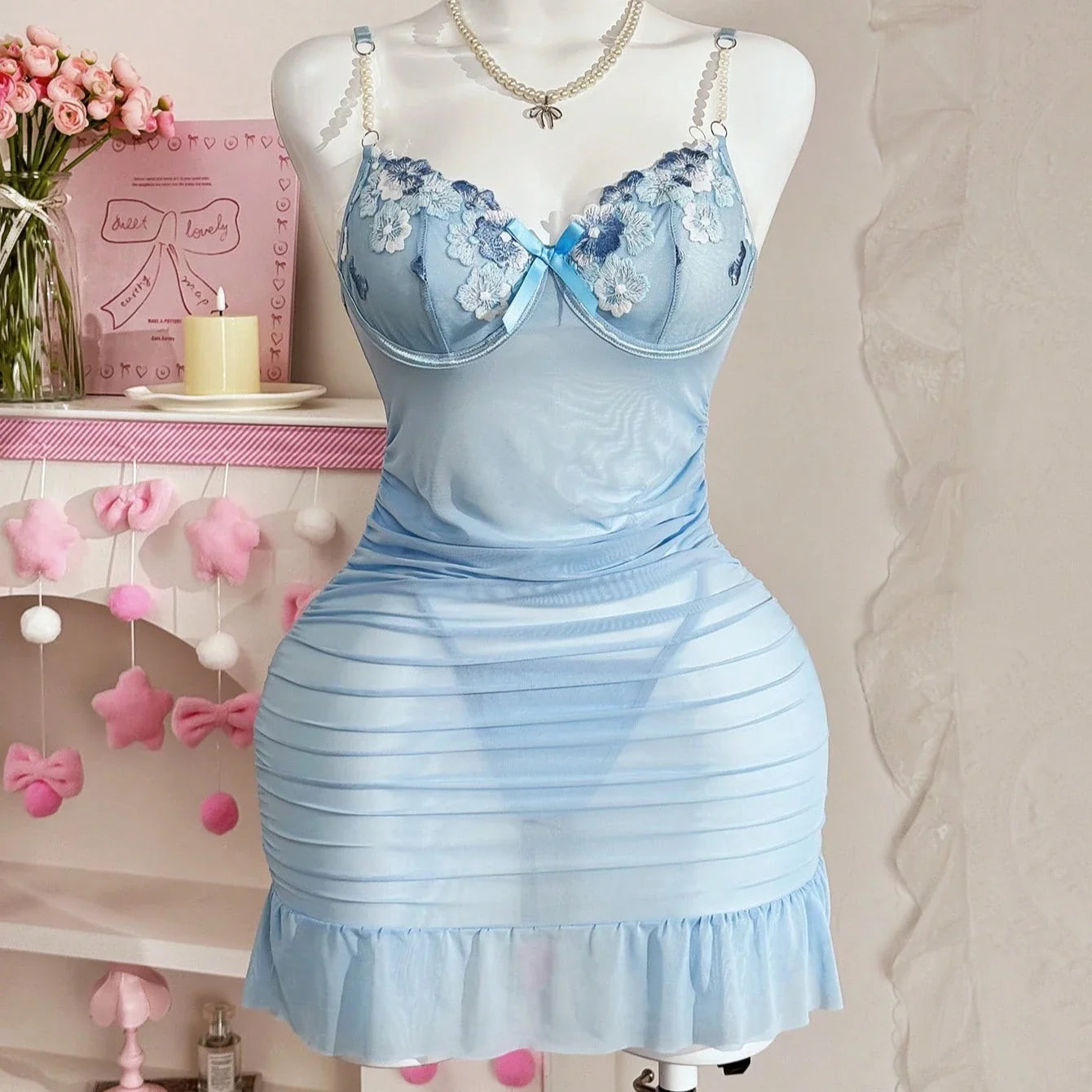 2 Piece Western Lace See Through Girl Thong Backless Cross Strap Spaghetti Hollow Out Erotic Lingerie Nightdress