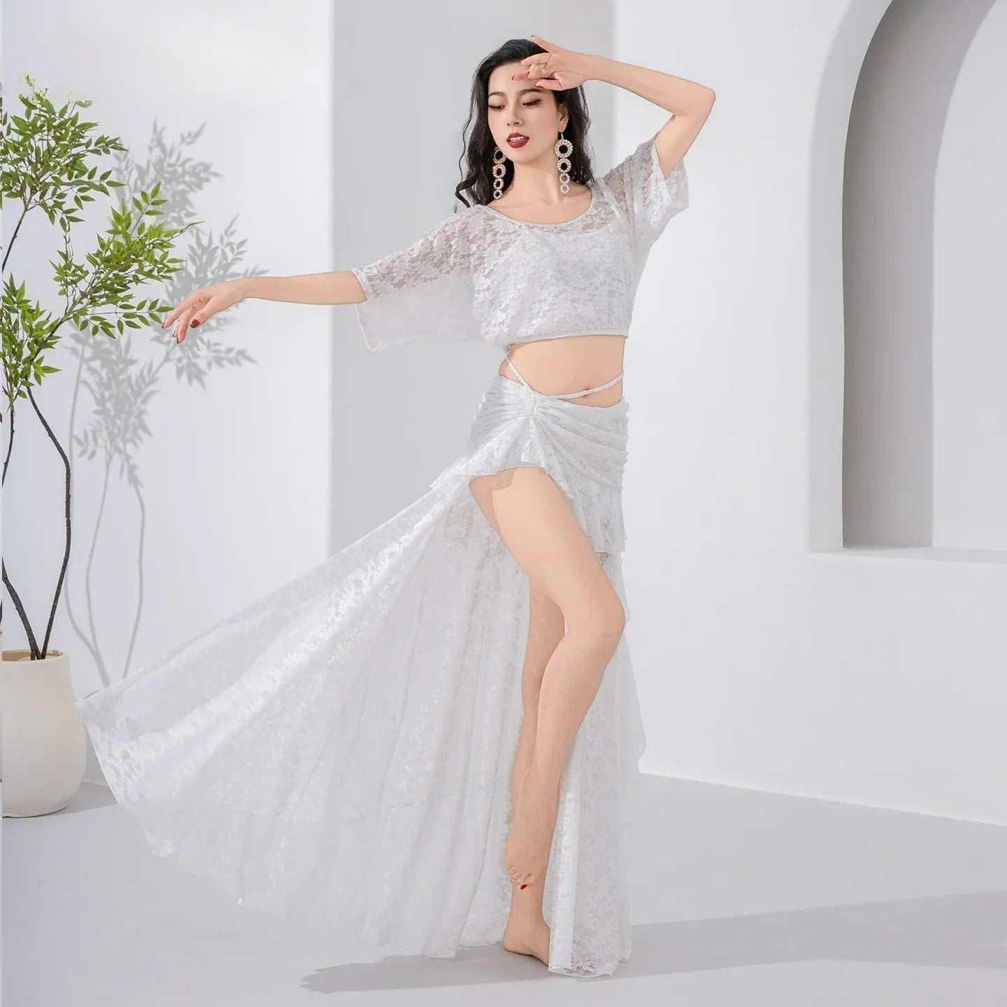 2026 Belly Dance Lace Set Elegant Practice Wear Oriental Dance Training Outfit Performance Costume