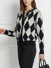 Buttoned Plaid Long Sleeves Round-Neck Cardigan Tops