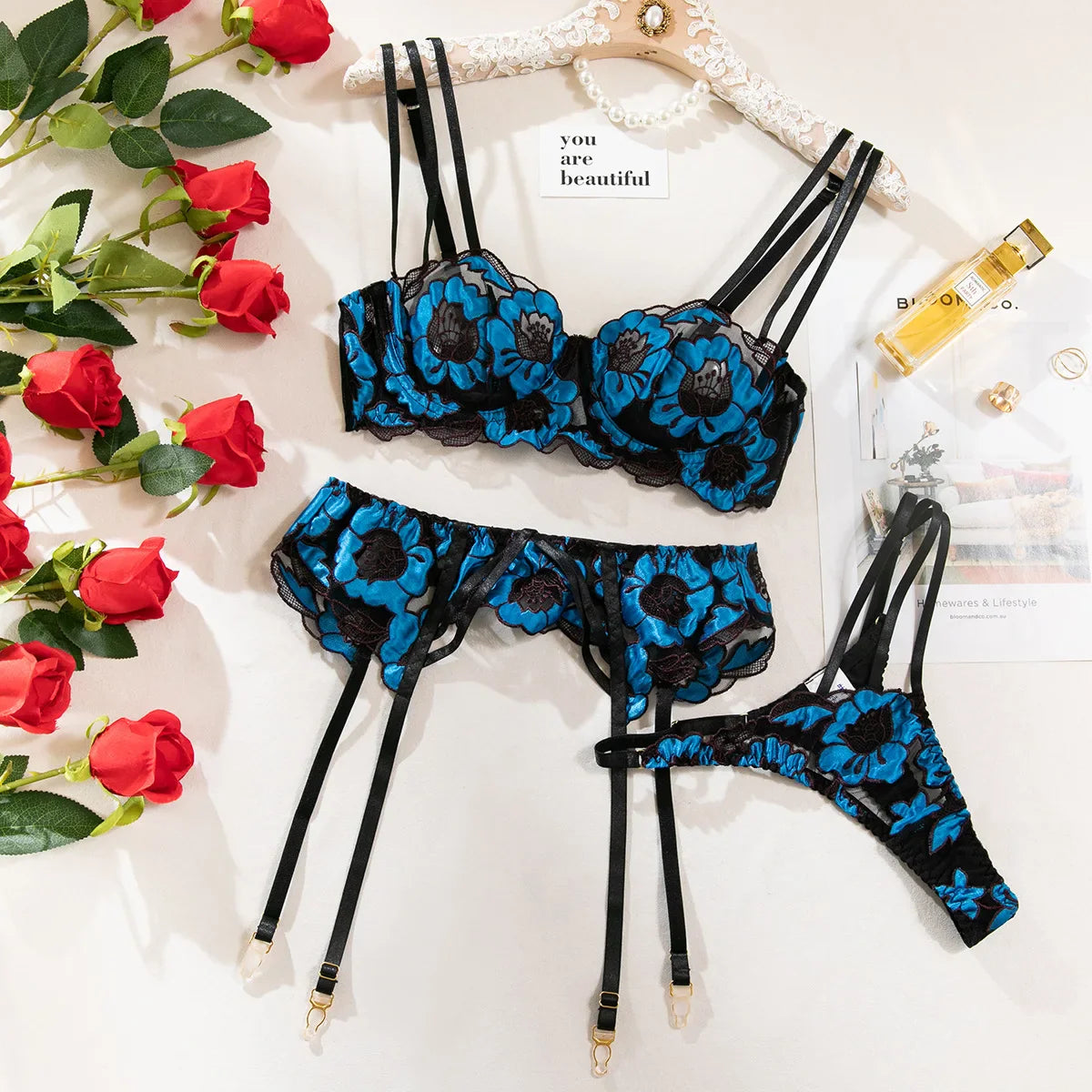 3 Piece Set Western Floral Embroidery Thin Hollow Out See Through Bra