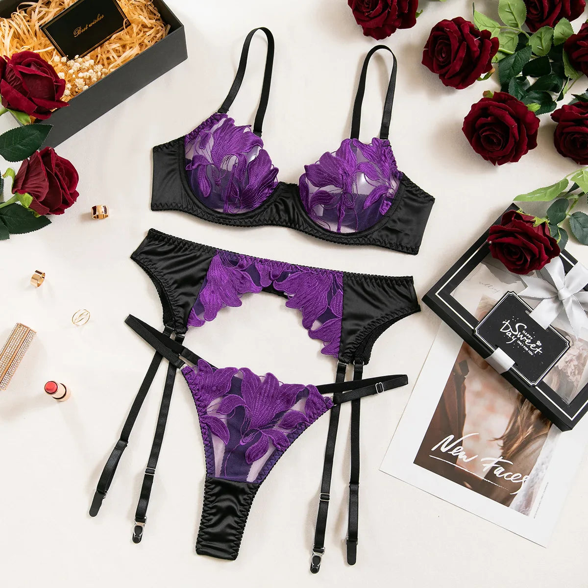 3 Piece Set Westerns Meshes See Through Contrast Color Splicing Embroidery Bra