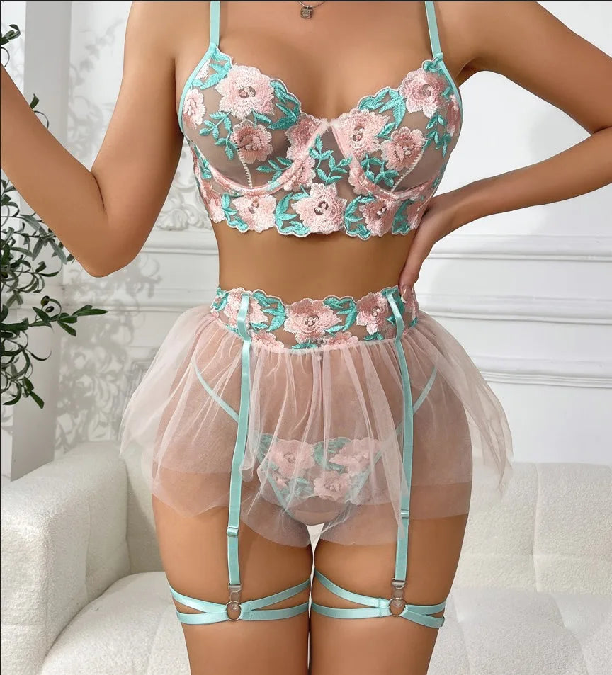 3 Pieces Set Mesh Embroidery