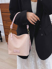 Split-Joint Woven Zipper Bags