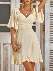 Elasticity Ruffled Solid Color Split-Joint Tied Waist Flared Sleeves Half Sleeves V-Neck Mini Dresses