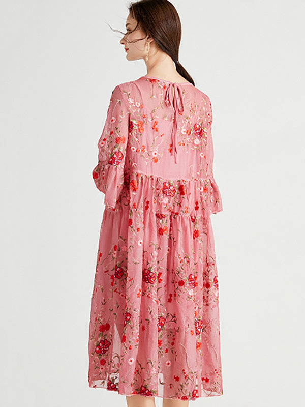 Original Artistic Retro Loose Lace Embroidered Pleated Midi Dress