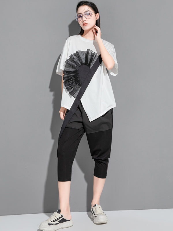 Stylish Black White Irregular Applique T-Shirt