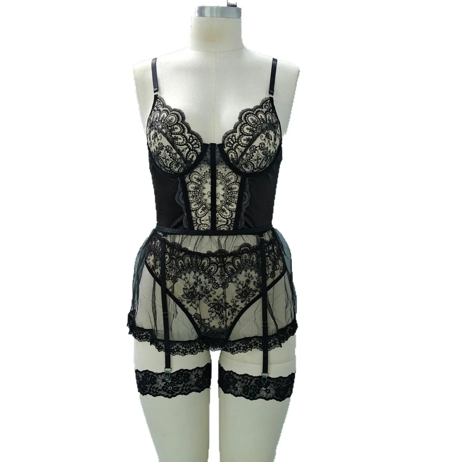 4 Pieces Arrival Western Lace Patchwork See Through Bra Gauze Skirtss Lady Black Lingerie Set Lingerie