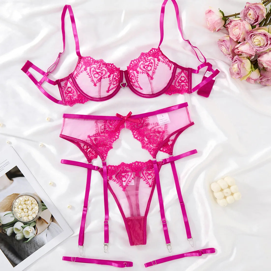 4 Pieces Embroidery Bra