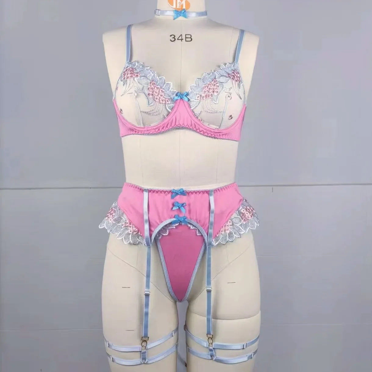 4 Pieces Embroidery Floral Underwire Bra