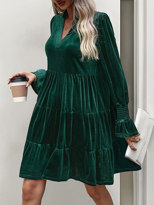 Pleated Solid Color Velvet A-Line Long Sleeves V-Neck Mini Dresses
