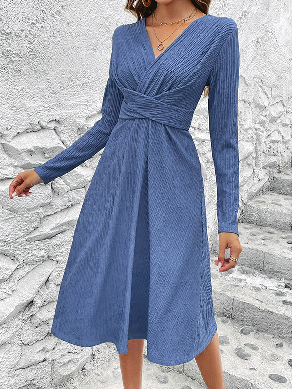 Pleated Solid Color Split-Joint Long Sleeves Loose V-Neck Midi Dresses