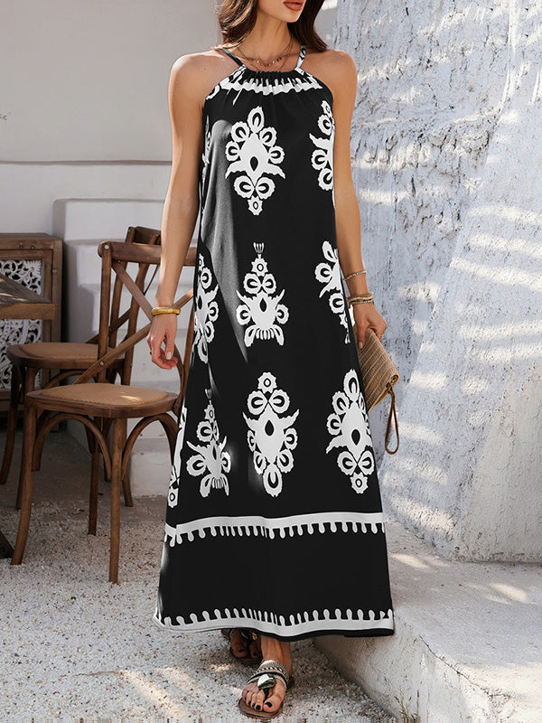 Contrast Color A-line Loose Halter-Neck Maxi Dresses