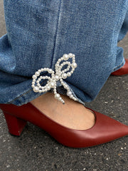 Bow-Embellished Shiny Irregularity Anklets