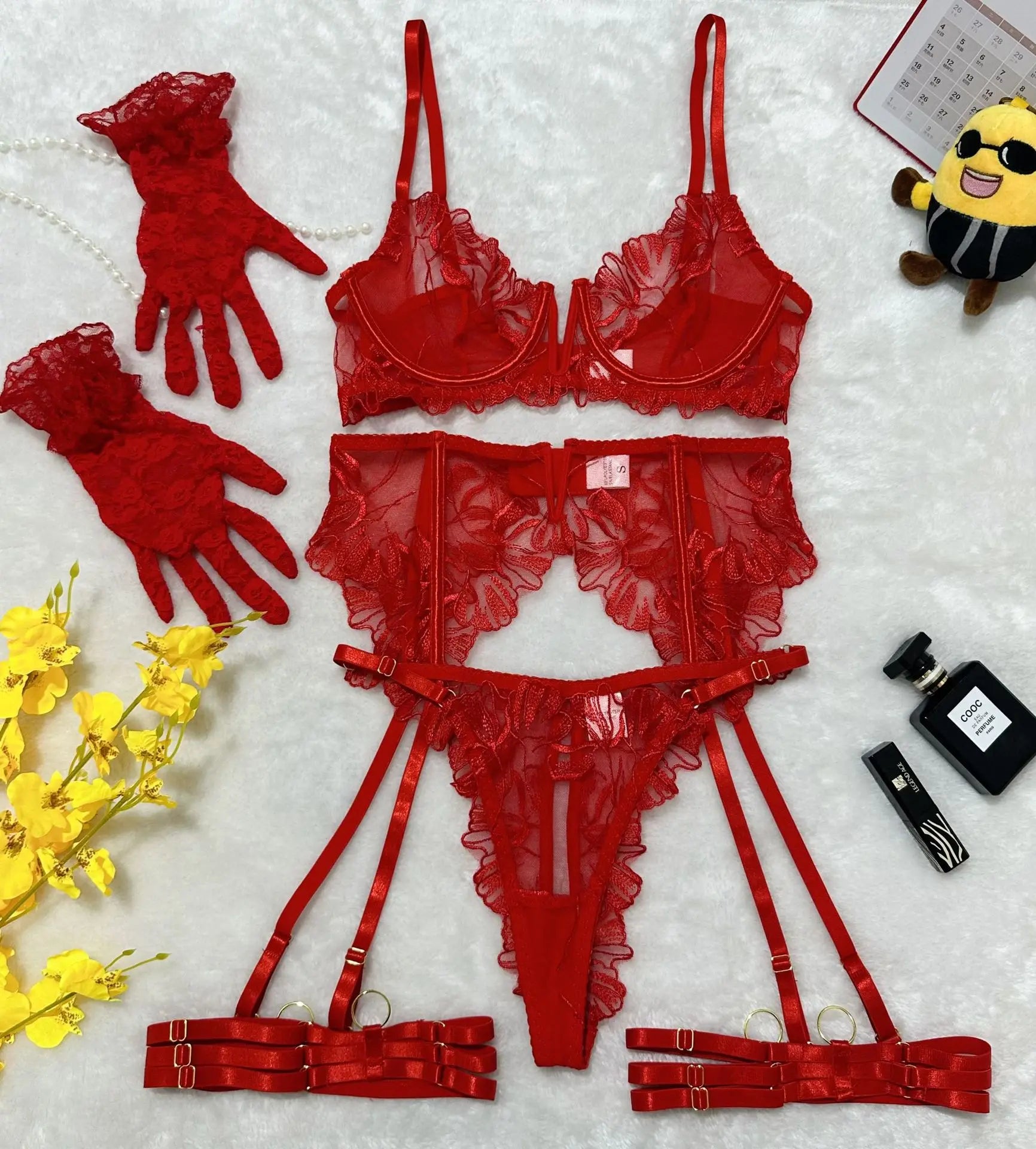 5 Piece Set Westerns Lace Hollow Out See Through Bra Panty Belt
