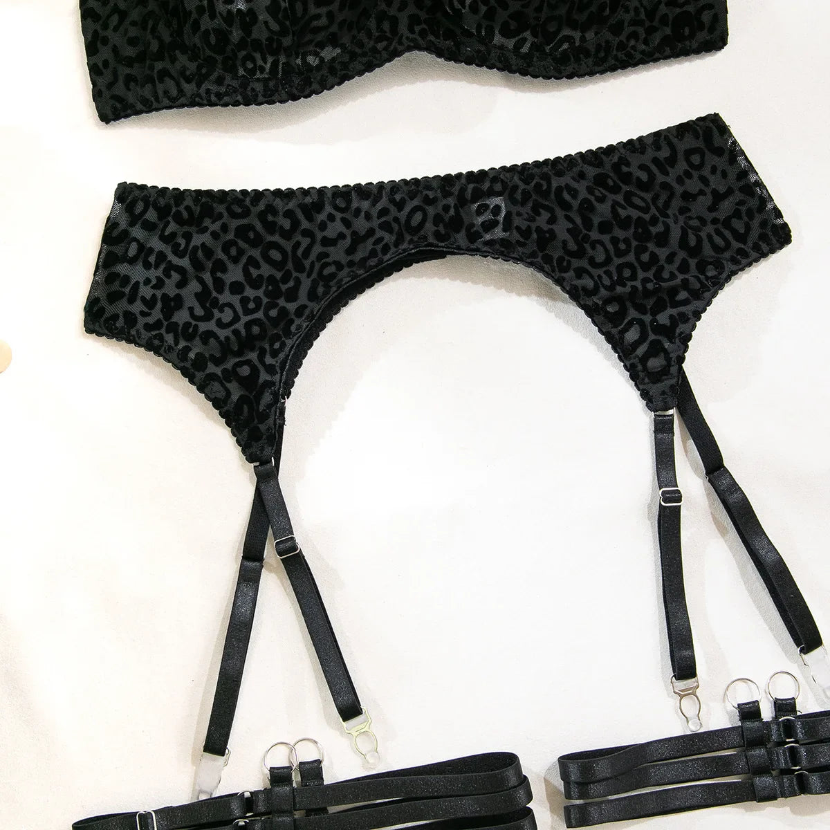 5-Piece Suits Underwear Suit Mesh Leopard Print Lingeries Perspective Bra Exotic Bra Thong Set