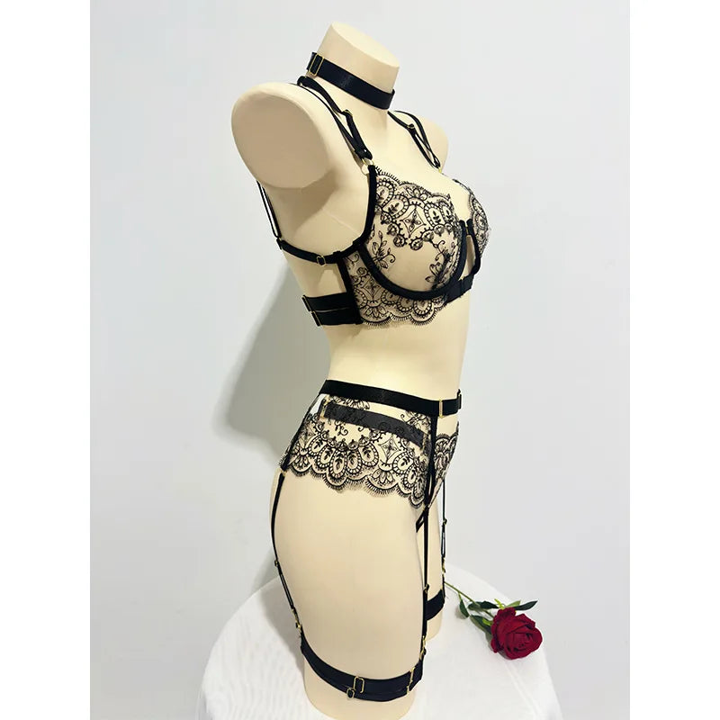 5 Pieces Embroidery Metal Front Buckle Hollow Out Bra