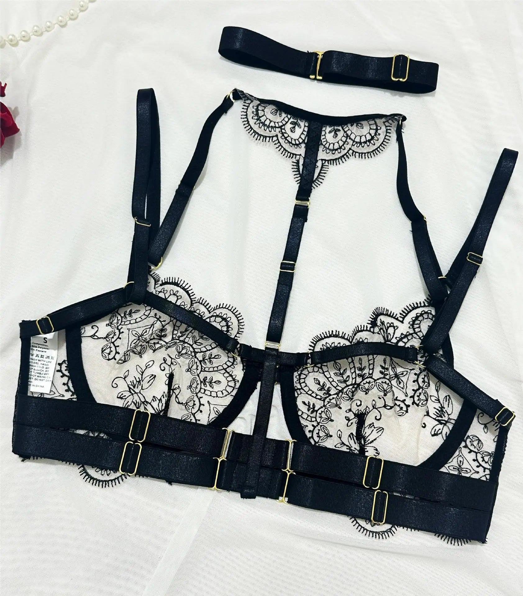 5 Pieces Embroidery Metal Front Buckle Hollow Out Bra