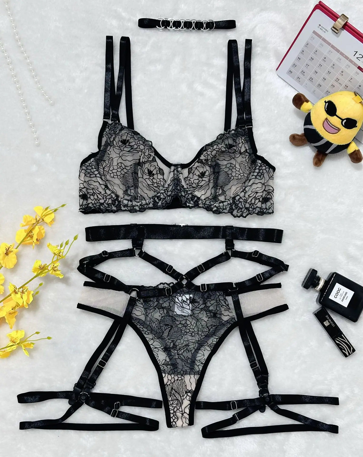 5 Pieces See Through Mesh Splicing Embroidery Bra